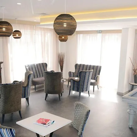 La Résidence Des Thermes Aparthotel 3*